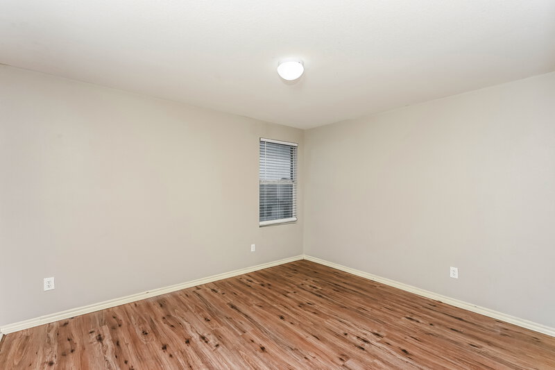 2,340/Mo, 517 Creekbend St Crowley, TX 76036 Bedroom View 2