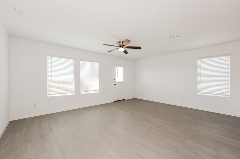 2,180/Mo, 1291 Wedgeleaf Ln Forney, TX 75126 Living Room View