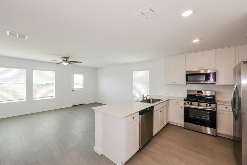 2,180/Mo, 1291 Wedgeleaf Ln Forney, TX 75126 Kitchen View