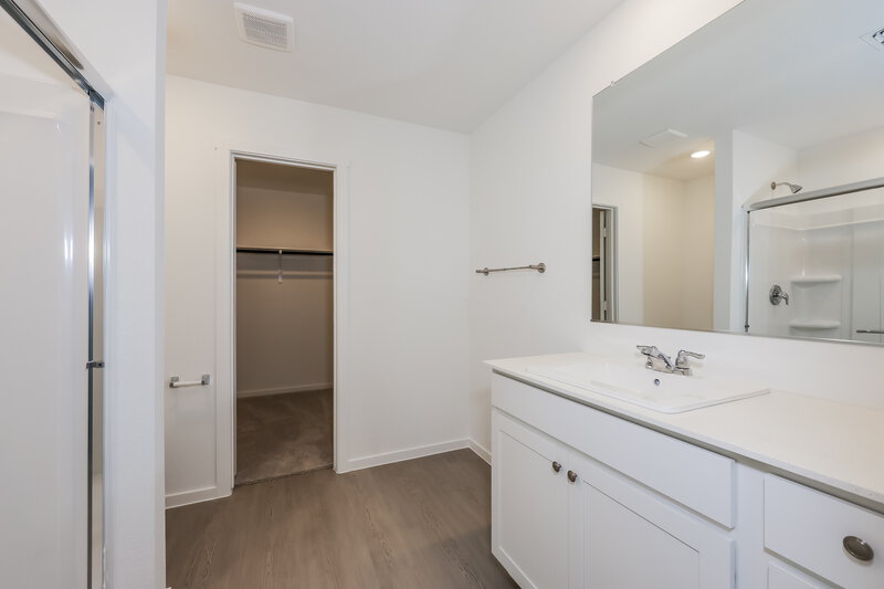 2,180/Mo, 1291 Wedgeleaf Ln Forney, TX 75126 Main Bathroom View