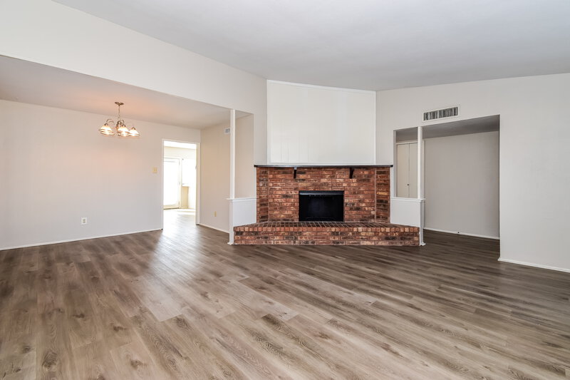 2,920/Mo, 9206 Millwood Dr Rowlett, TX 75088 Living Room View