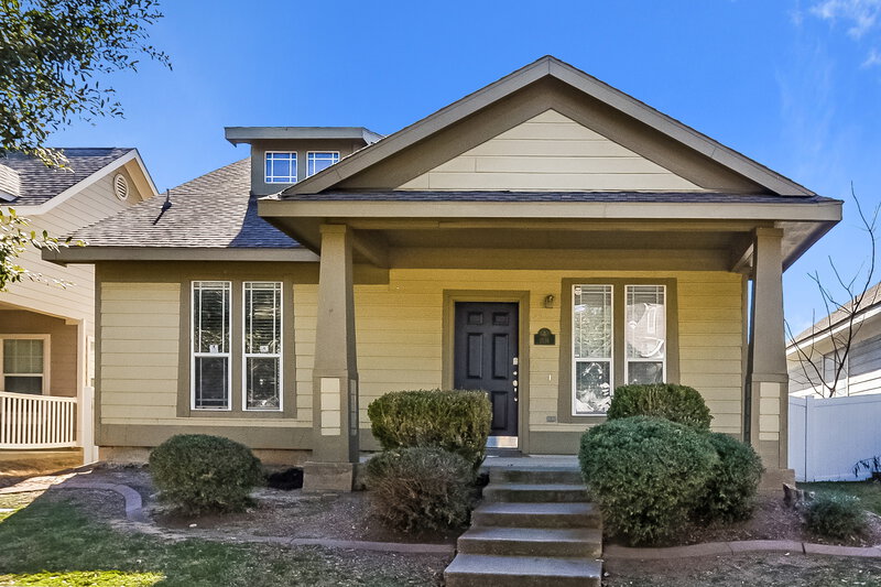 2,050/Mo, 1116 Oakcrest Dr Providence Village, TX 76227 External View