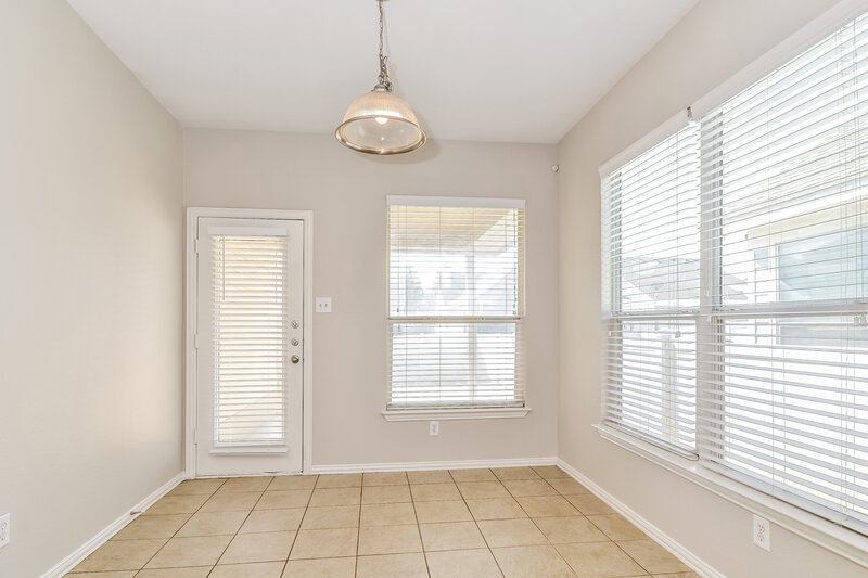 2,050/Mo, 1116 Oakcrest Dr Providence Village, TX 76227 Misc View 4