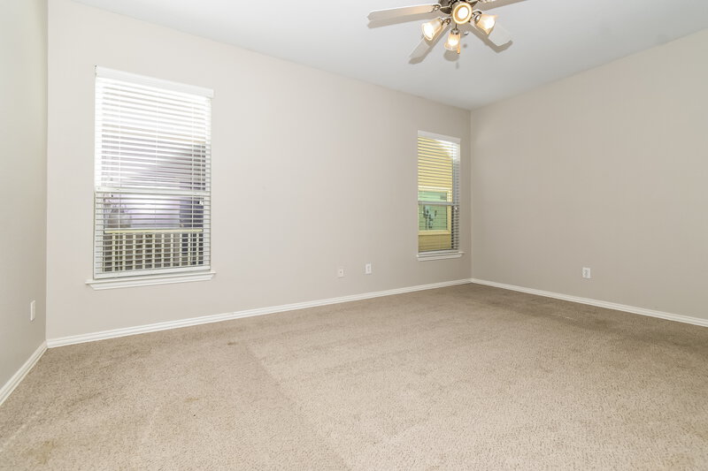 1,795/Mo, 1116 Oakcrest Dr Providence Village, TX 76227 Main Bedroom View 2