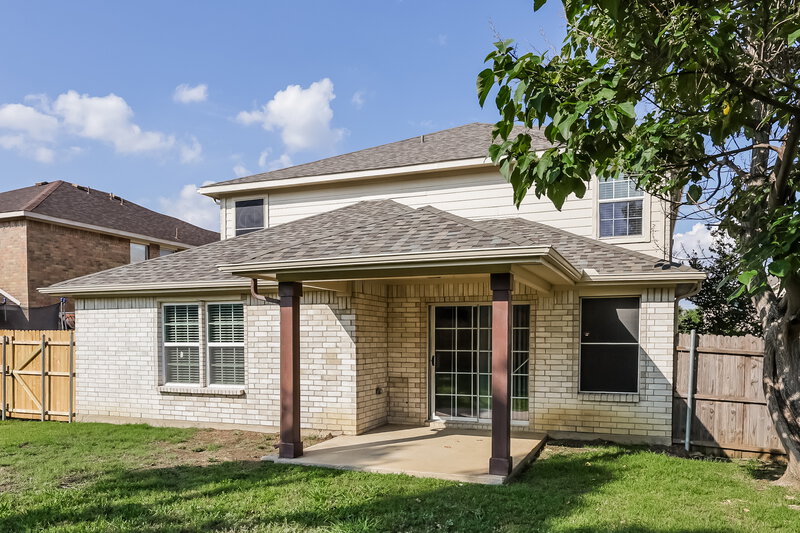 3,040/Mo, 7718 Water Fowl Trl Arlington, TX 76002 Rear View