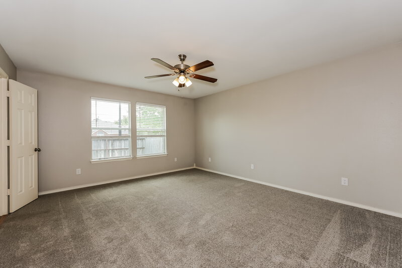 1,805/Mo, 2029 Wildwood Dr Forney, TX 75126 Main Bedroom View
