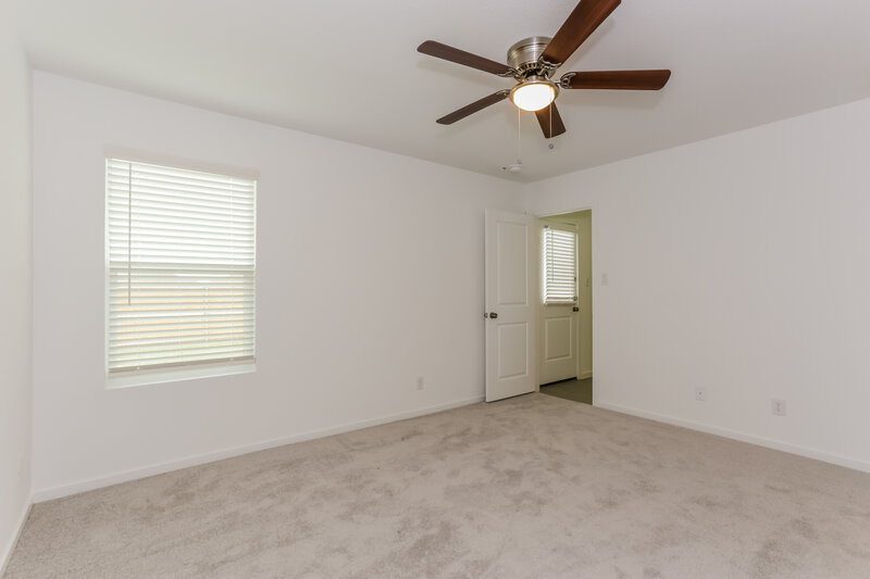 1,840/Mo, 1727 Crossbill St Forney, TX 75126 Main Bedroom View 2