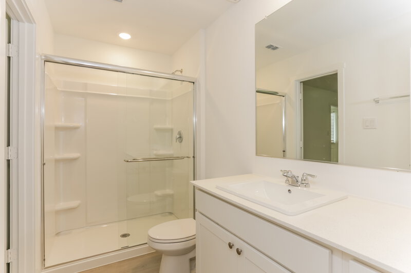 1,840/Mo, 1727 Crossbill St Forney, TX 75126 Main Bathroom View