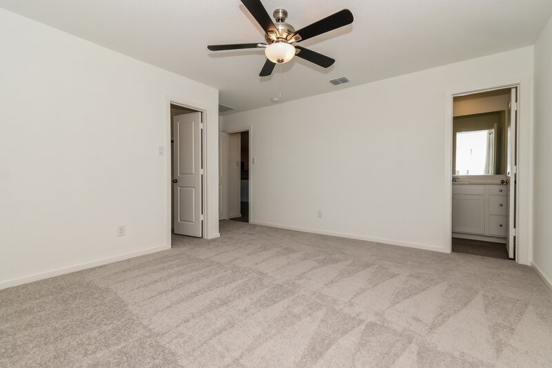 1,780/Mo, 1817 Javelina St Royse City, TX 75189 Main Bedroom View 2