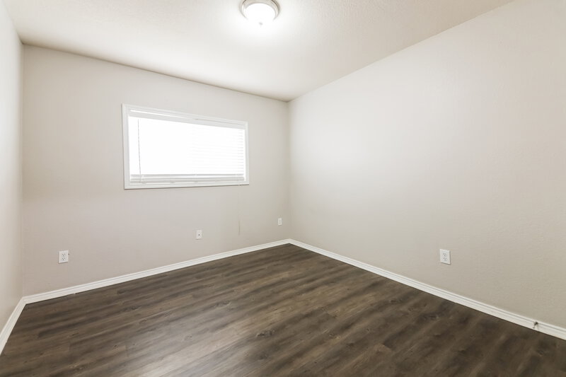 2,065/Mo, 2040 Shawnee Trl Heartland, TX 75126 Bedroom View 3
