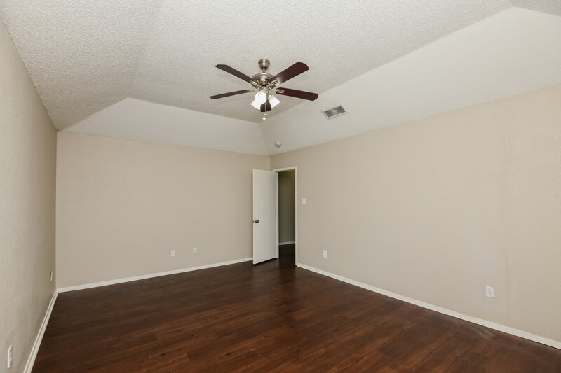 2,025/Mo, 1861 Kings Canyon Cir Fort Worth, TX 76134 Main Bedroom View 2