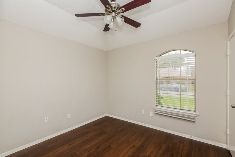 2,025/Mo, 1861 Kings Canyon Cir Fort Worth, TX 76134 Bedroom View 2