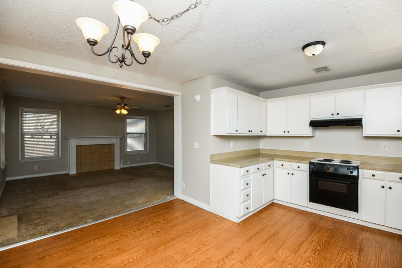2,005/Mo, 505 Plainview Dr Mansfield, TX 76063 Dining Room View 2
