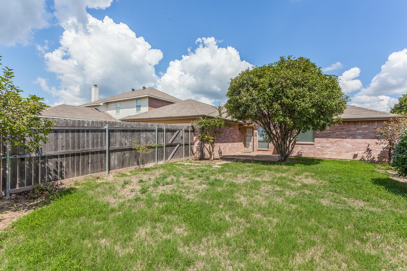 1,760/Mo, 440 Orchard Hill Dr Cedar Hill, TX 75104 Rear View