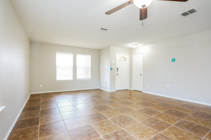 2,235/Mo, 7501 Grass Valley Trl Fort Worth, TX 76123 Living Room View