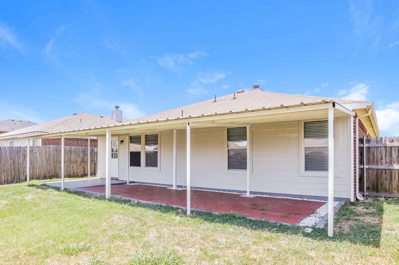 2,235/Mo, 7501 Grass Valley Trl Fort Worth, TX 76123 Rear View 2