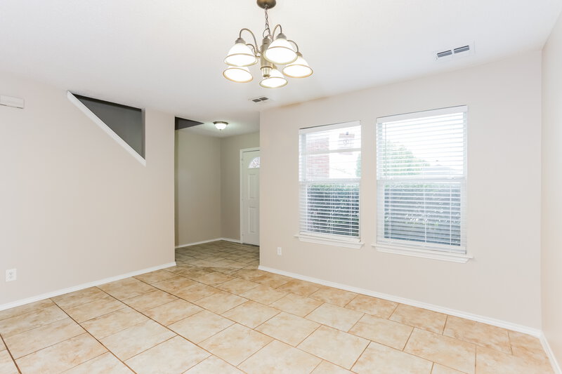 2,770/Mo, 1010 Mazourka Dr Arlington, TX 76001 Dining Room View