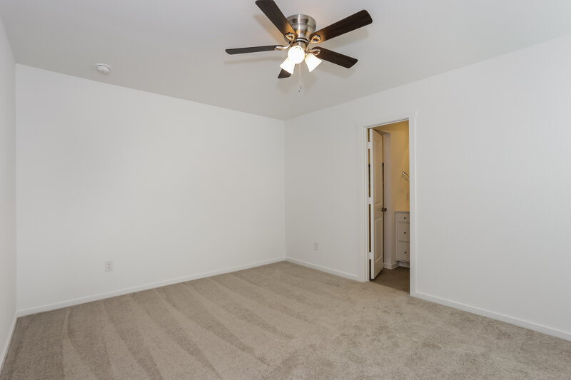 1,910/Mo, 10513 Sequoia Dr Fort Worth, TX 76140 Main Bedroom View