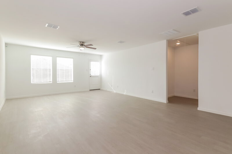 1,740/Mo, 1808 Javelina St Royse City, TX 75189 Living Room View 4