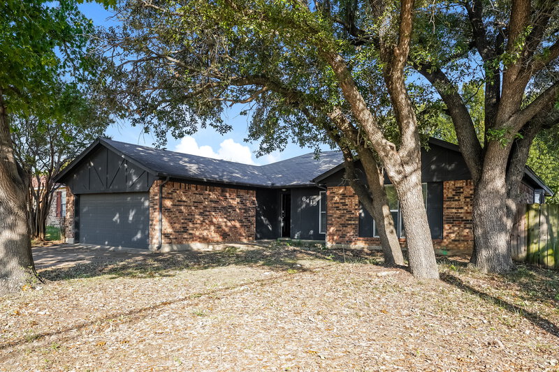 1,960/Mo, 6419 Twin Spruce Ct Arlington, TX 76018 Misc View