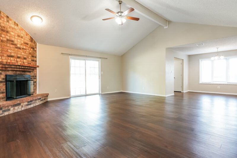 1,960/Mo, 6419 Twin Spruce Ct Arlington, TX 76018 Misc View 2