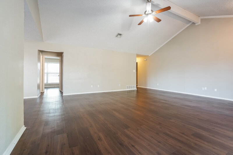 1,960/Mo, 6419 Twin Spruce Ct Arlington, TX 76018 Misc View 3