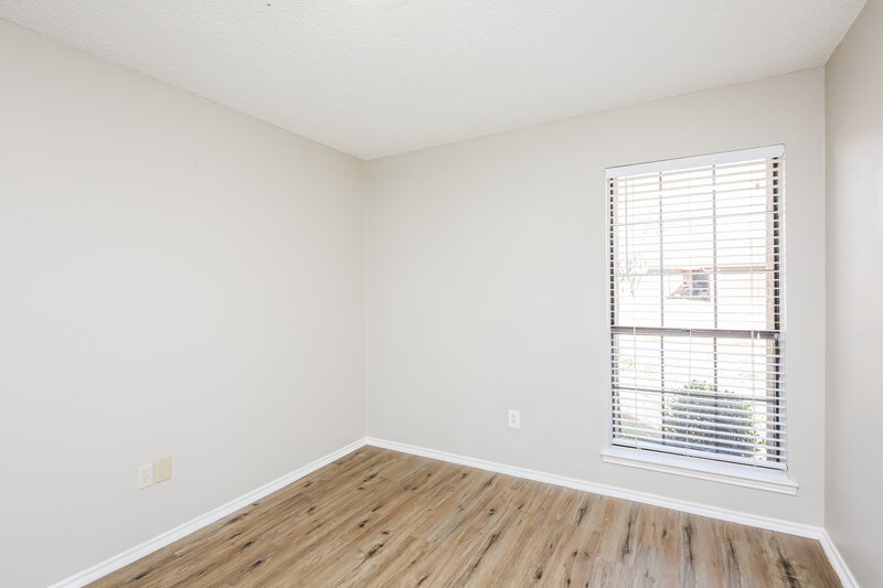 1,905/Mo, 821 Simon Dr Cedar Hill, TX 75104 Bedroom View 2