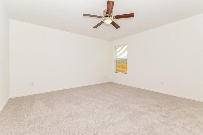 1,760/Mo, 1024 Calley Pear Trl Princeton, TX 75407 Main Bedroom View