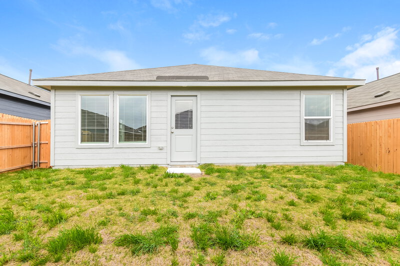 1,760/Mo, 1024 Calley Pear Trl Princeton, TX 75407 Rear View