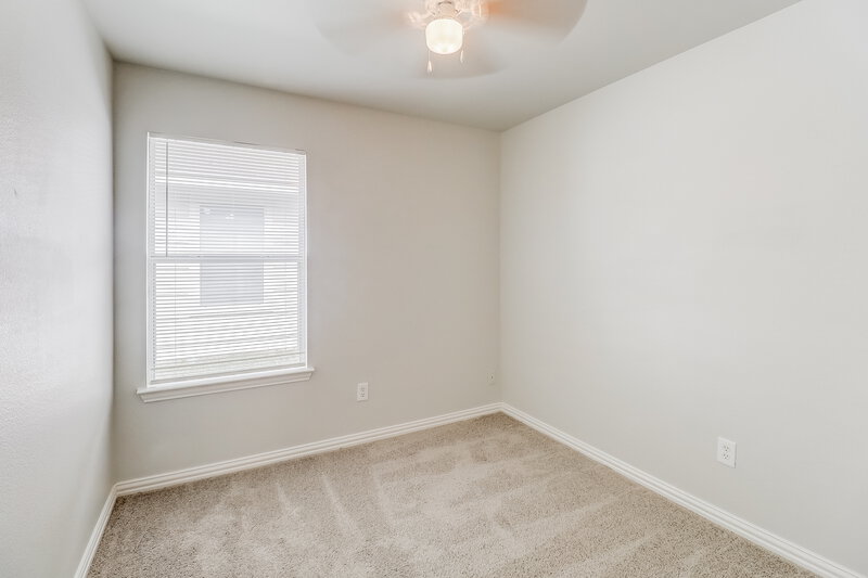 1,905/Mo, 13718 Vida Ln Dallas, TX 75253 Bedroom View 2