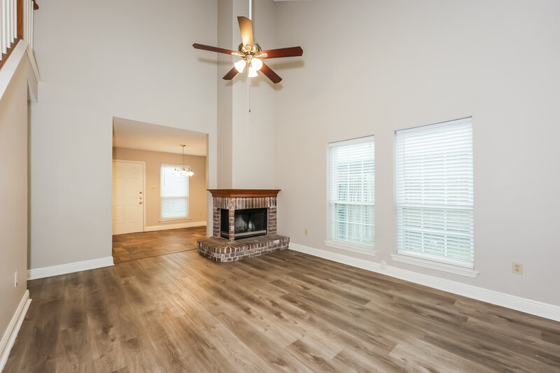 2,395/Mo, 1316 Ivy Creek Dr Mansfield, TX 76063 Living Room View