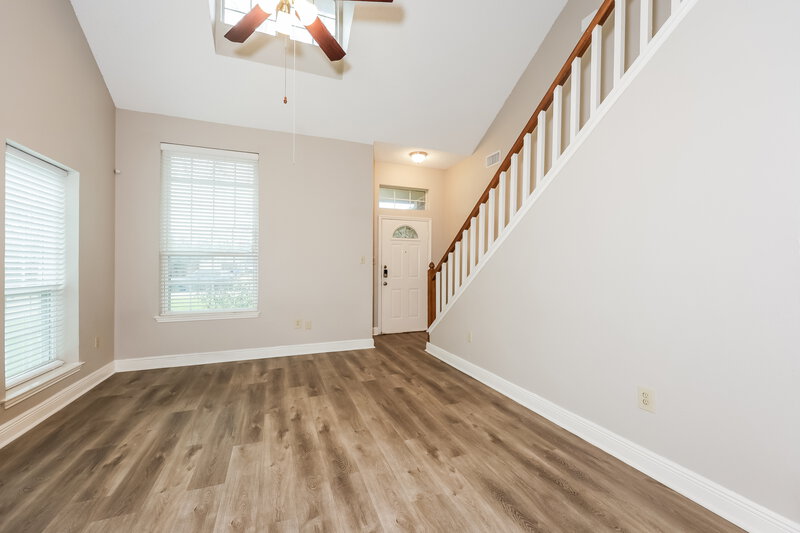 2,395/Mo, 1316 Ivy Creek Dr Mansfield, TX 76063 Living Room View 2