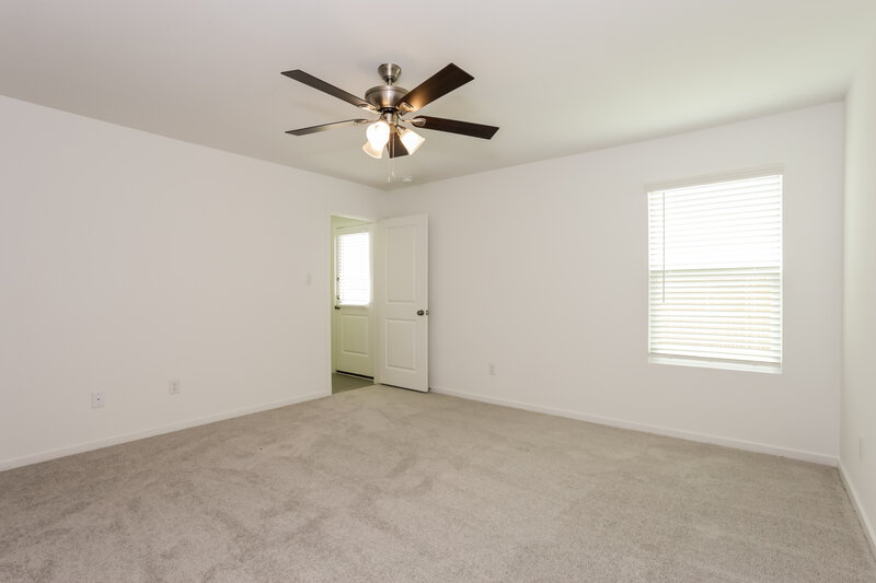 1,920/Mo, 1725 Crossbill St Forney, TX 75126 Main Bedroom View