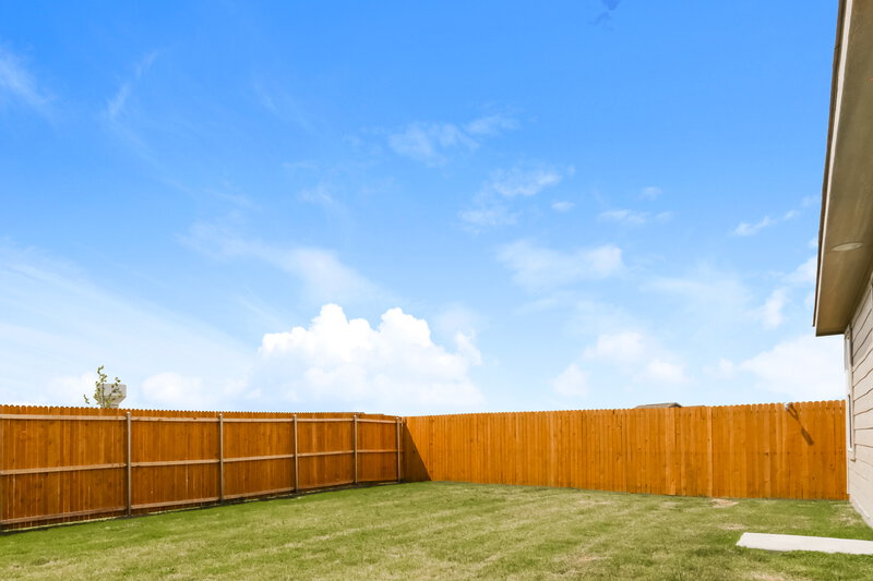 1,920/Mo, 1725 Crossbill St Forney, TX 75126 Rear View