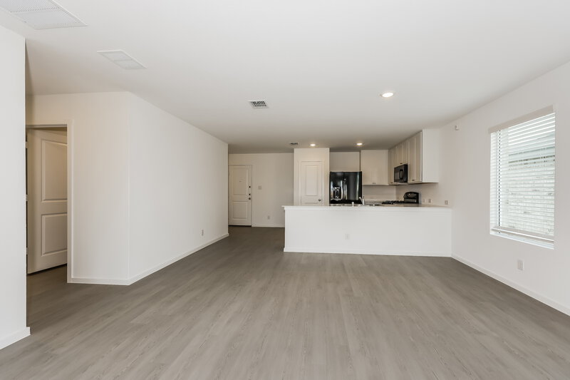 1,940/Mo, 1426 Merlin Bluff St Forney, TX 75126 Living Room View 2