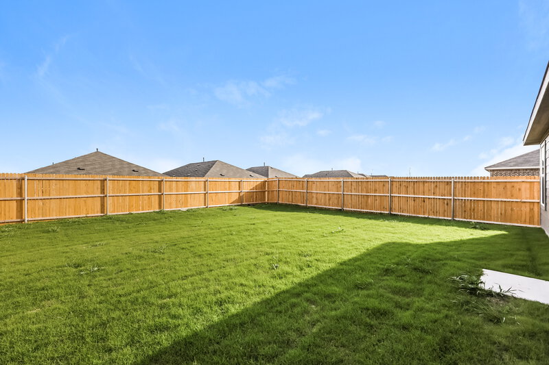 1,940/Mo, 1426 Merlin Bluff St Forney, TX 75126 Rear View