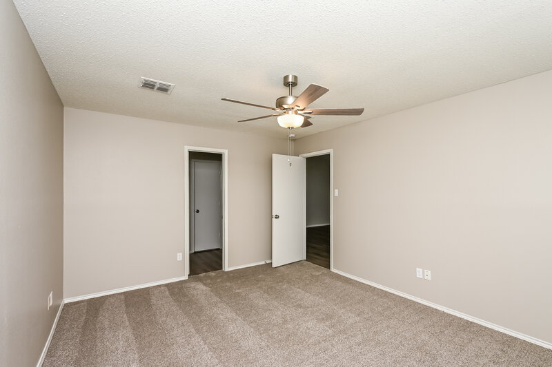 2,110/Mo, 512 Alex St Saginaw, TX 76179 Main Bedroom View 2