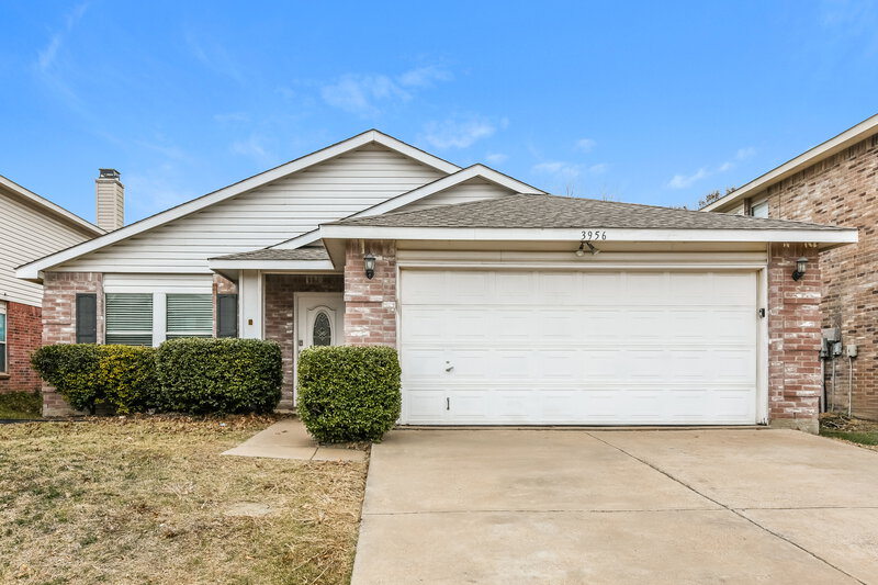 2,045/Mo, 3956 Golden Horn Ln Fort Worth, TX 76123 External View