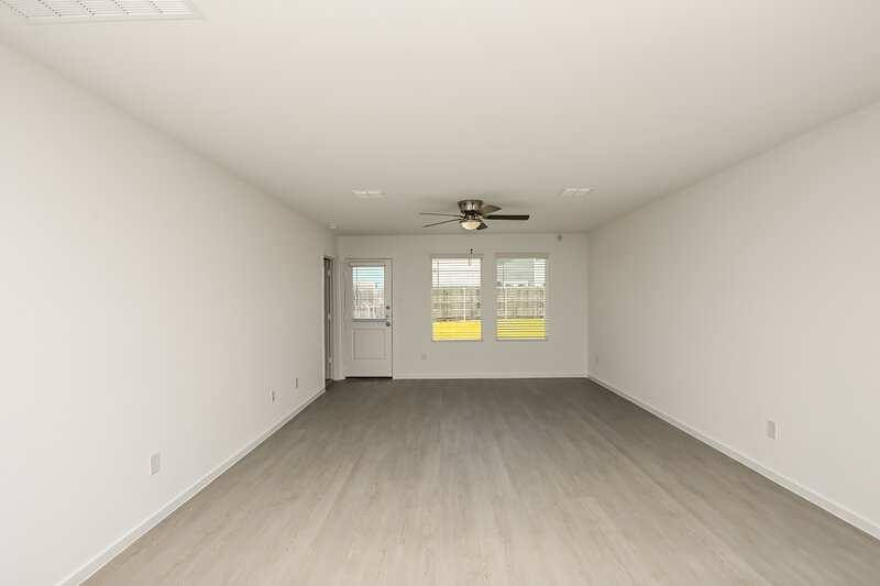 1,905/Mo, 10516 Desert Hawk Cir Fort Worth, TX 76140 Dining Room View