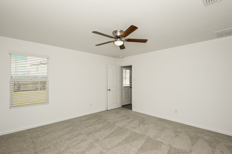 1,905/Mo, 10516 Desert Hawk Cir Fort Worth, TX 76140 Main Bedroom View