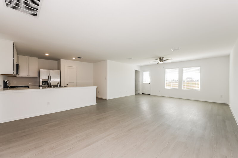 2,145/Mo, 1287 Wedgeleaf Ln Forney, TX 75126 Dining Room View 2