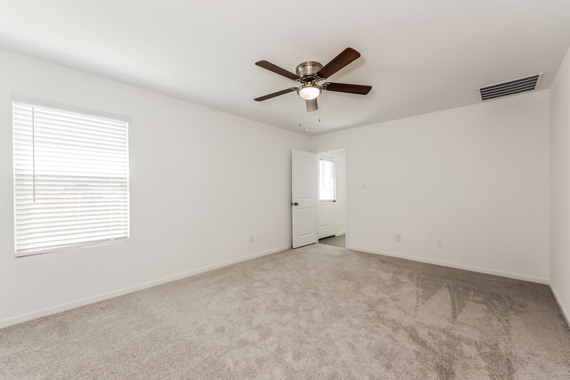 2,145/Mo, 1287 Wedgeleaf Ln Forney, TX 75126 Main Bedroom View 2