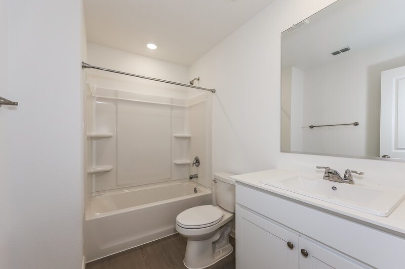 2,145/Mo, 1287 Wedgeleaf Ln Forney, TX 75126 Bathroom View