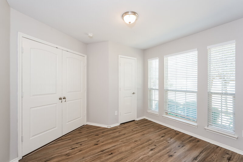 1,825/Mo, 2026 Allyson Dr Heartland, TX 75126 Study View