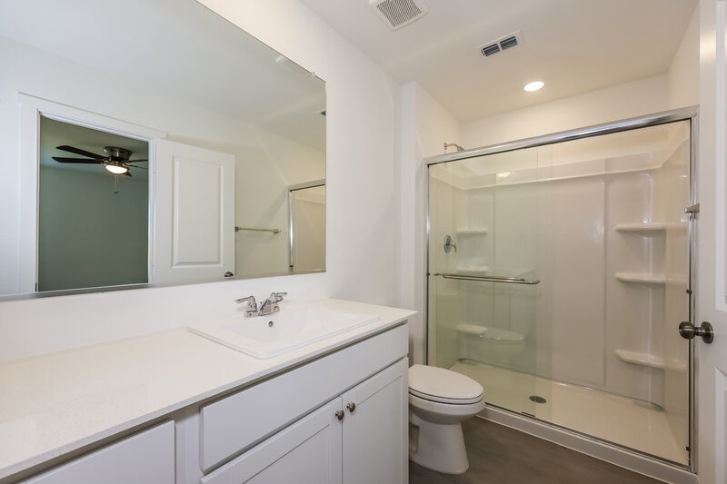 1,830/Mo, 1617 Sparrow Hawk Rd Forney, TX 75126 Main Bathroom View