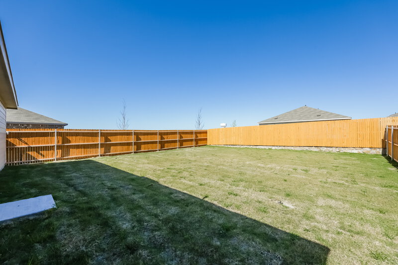 1,830/Mo, 1617 Sparrow Hawk Rd Forney, TX 75126 Rear View 2