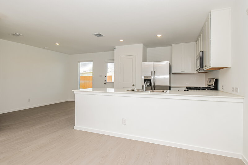 1,850/Mo, 1603 Sparrow Hawk Rd Forney, TX 75126 Kitchen View 2