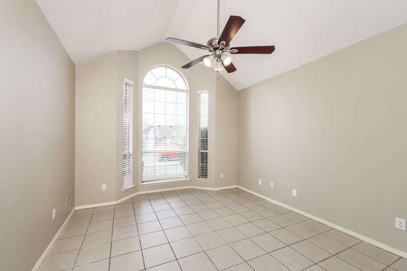 1,975/Mo, 2136 Birch Bnd Mesquite, TX 75181 Main Bedroom View