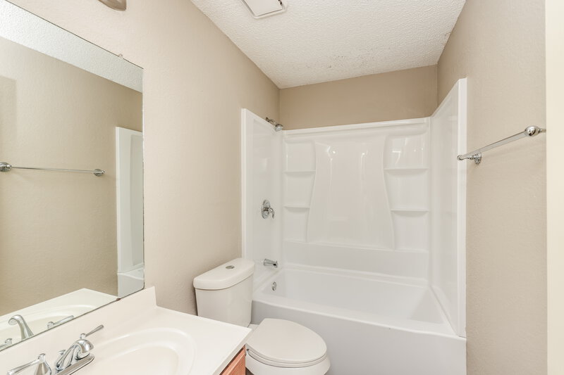 1,975/Mo, 2136 Birch Bnd Mesquite, TX 75181 Bathroom View
