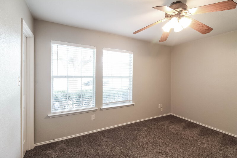 2,180/Mo, 709 Lisa St Burleson, TX 76028 Bedroom View 2